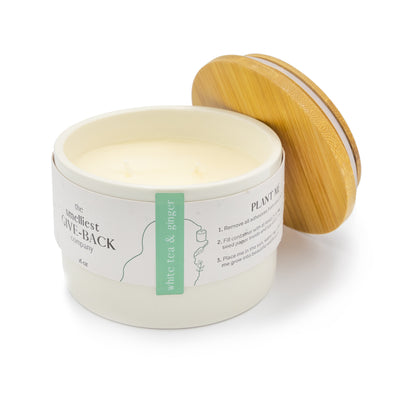 Feya Co Botanical Candle White Tea and ginger Bamboo lid
